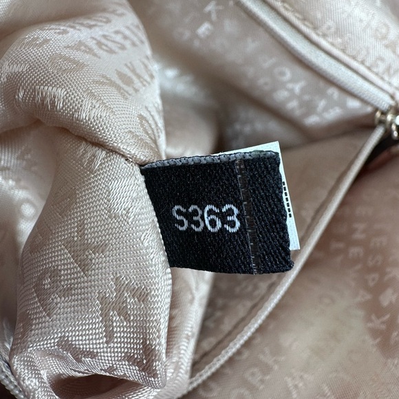 Kate Spade Pink Crossbody Bag - Picture 6 of 10